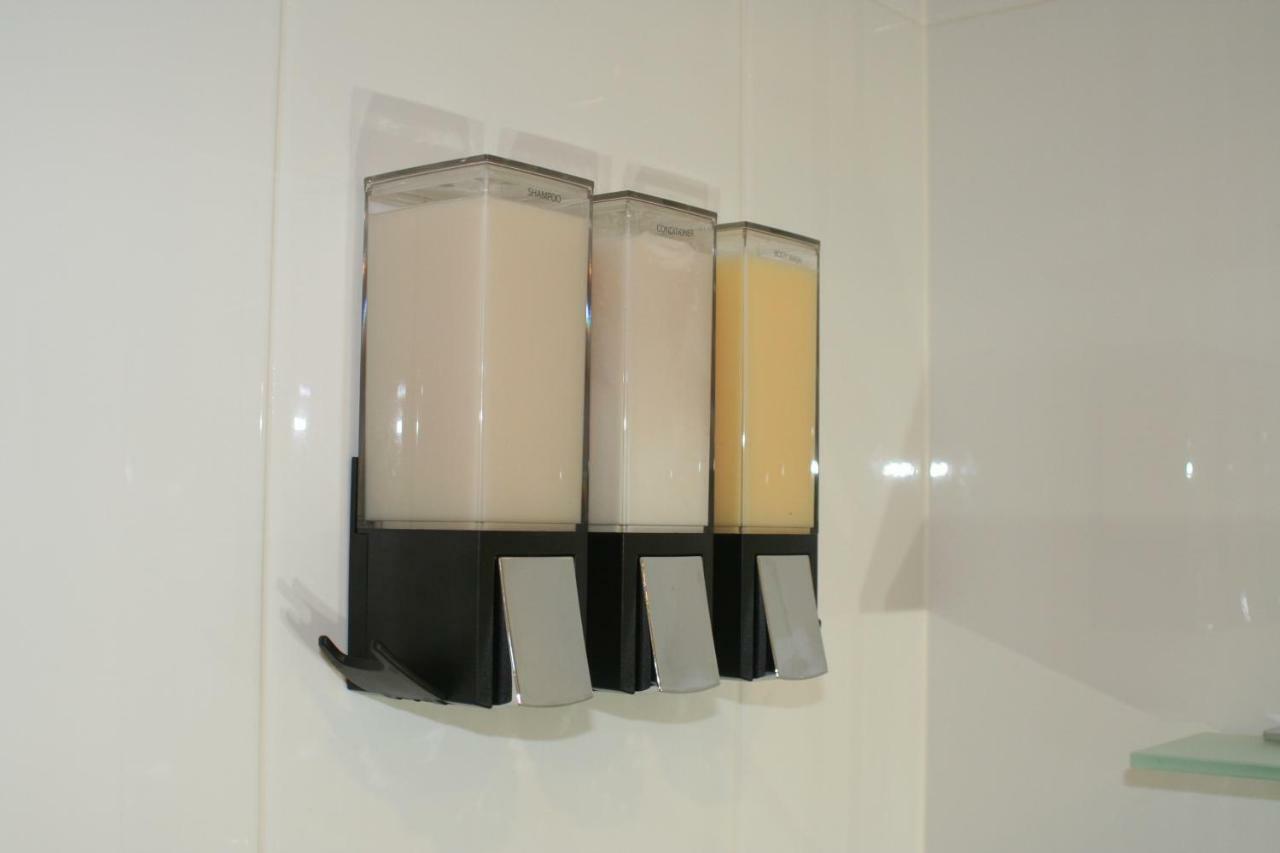 Governor Luxe 1 Bedroom Apartment In The Heart Of Barton Wifi Gym Wine Secure Parking Canberra Kingston Exterior photo